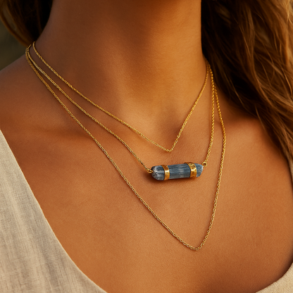 Horizon Bar Necklace - Kyanite & Gold