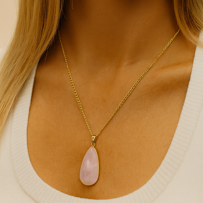 Aurora Necklace – Rose Quartz
