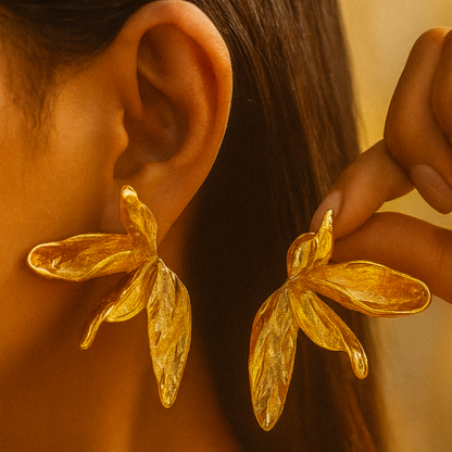 Solura Moonflower yellow Gold Leaf Earrings on Model